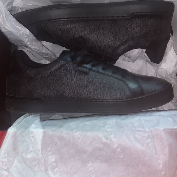 Coach shoes - Picture 1 of 3
